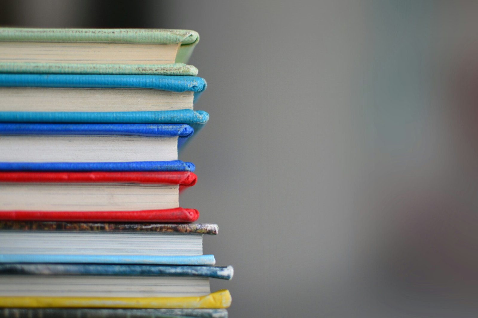 Pakistan to Overhaul Primary School Textbooks Under New Federal Plan Pakistan to Overhaul Primary School Textbooks Under New Federal Plan
