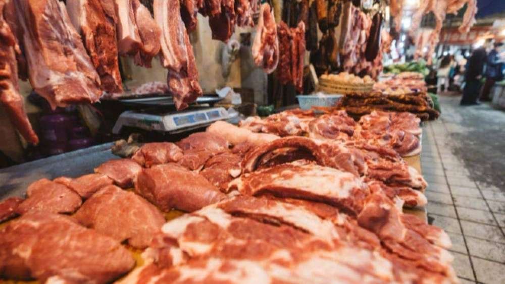3,000 kg of Rotten Meat Seized From Passenger Bus in Peshawar 3,000 kg of Rotten Meat Seized From Passenger Bus in Peshawar