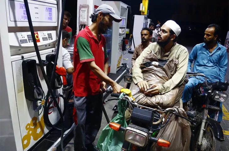 Govt Plans Rs. 2,000 Monthly Cash Relief for Bike Owners